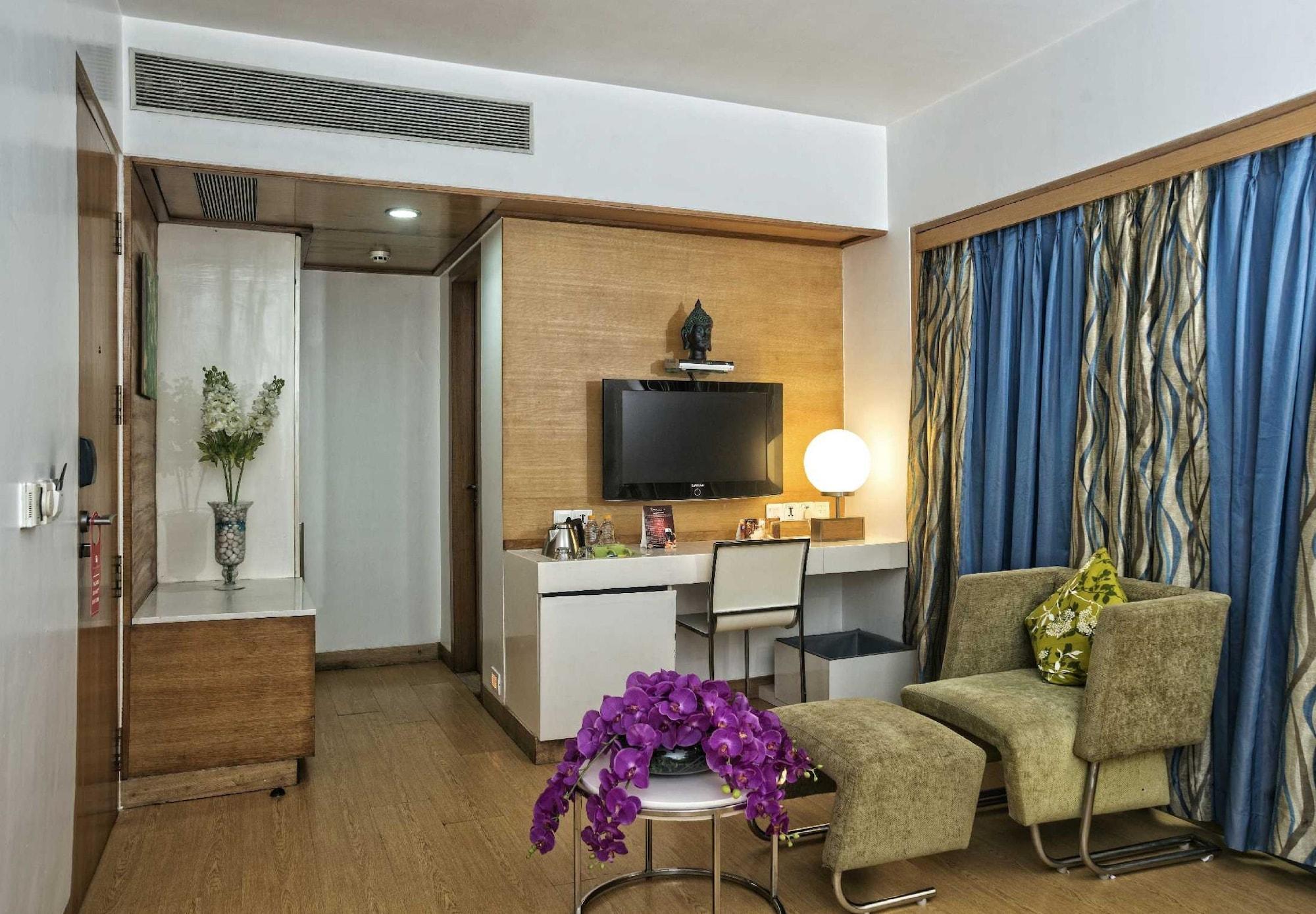 Yogi Executive, Navi Mumbai Ξενοδοχείο Εξωτερικό φωτογραφία