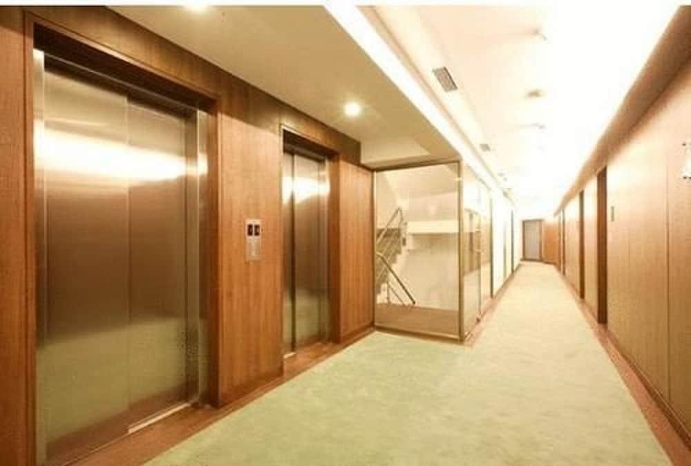 Yogi Executive, Navi Mumbai Ξενοδοχείο Εξωτερικό φωτογραφία