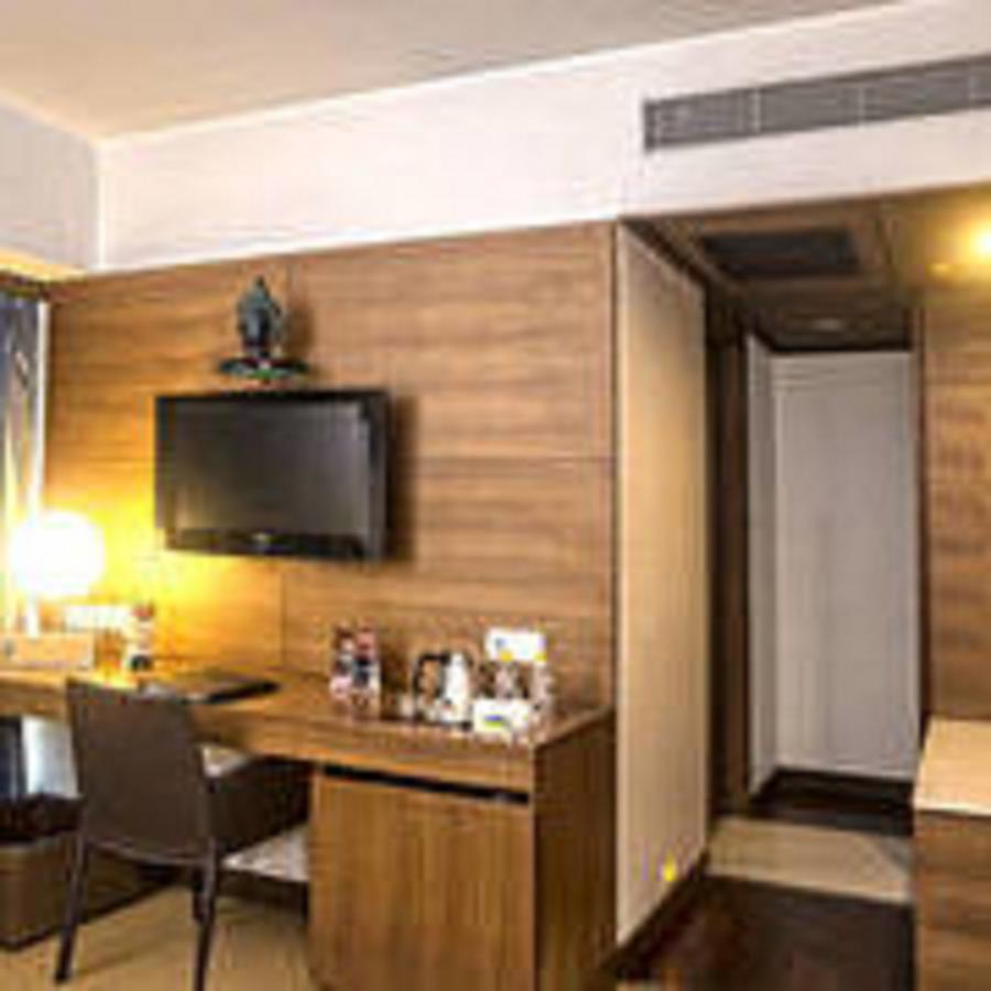 Yogi Executive, Navi Mumbai Ξενοδοχείο Εξωτερικό φωτογραφία